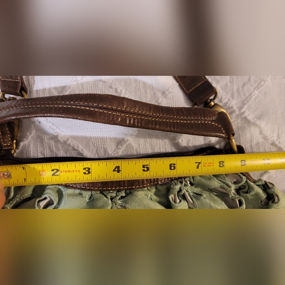 VINTAGE Kenzie Green and Metalic Flower Pattern Hobo Crossbody Bag /Shoulder Bag - Picture 12 of 15